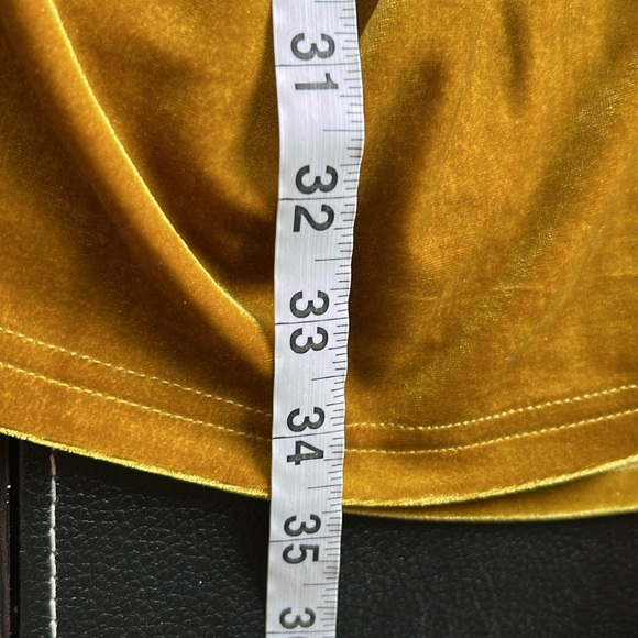 Miss Circle Aura Velvet Dress Ruched Hip Round Neck Side Sash Side Zip Sz M NEW - Picture 15 of 15